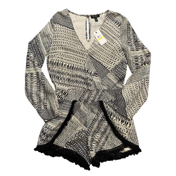 Jessica Simpson Romper Womens M Medium Cream Black Paola Fringe Tassel Flap - Picture 1 of 16
